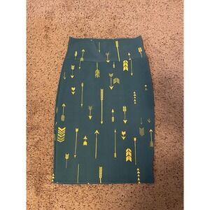 Lularoe Cassie‎ size small  skirt
